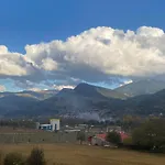 Valia Guest house