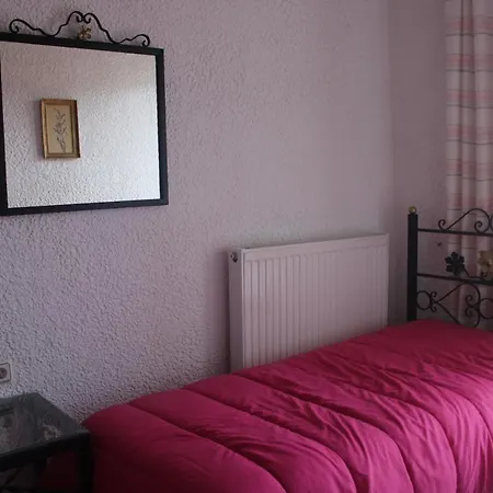 Guest house Valia *