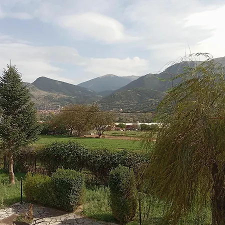 Valia 3*