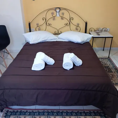 Guest house Valia *