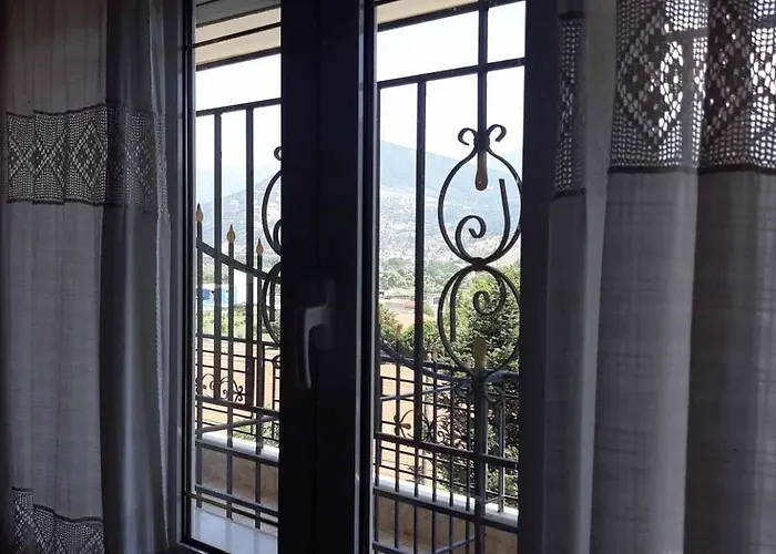 Valia בית הארחה קלבריטה